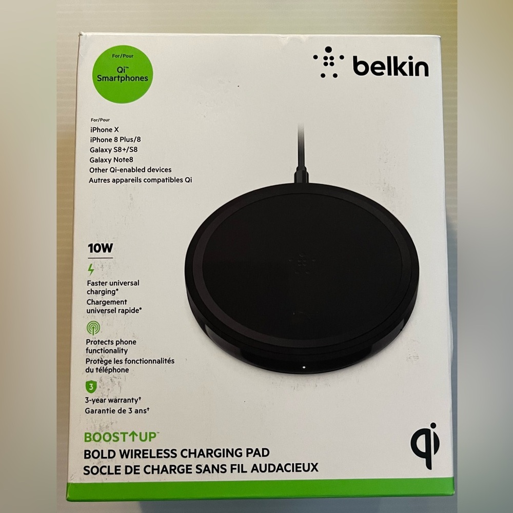 Belkin Black wireless charging pad 10w